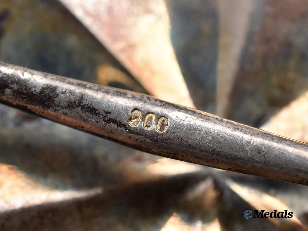germany,_third_reich._a_rare_order_of_the_german_eagle,_merit_cross_with_breast_star_and_case,_by_gebrüder_godet___m_n_c3998