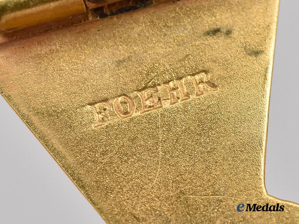 württemberg,_kingdom._an_order_of_the_württemberg_crown,_civil_division_honour_cross,_by_eduard_foehr___m_n_c4008