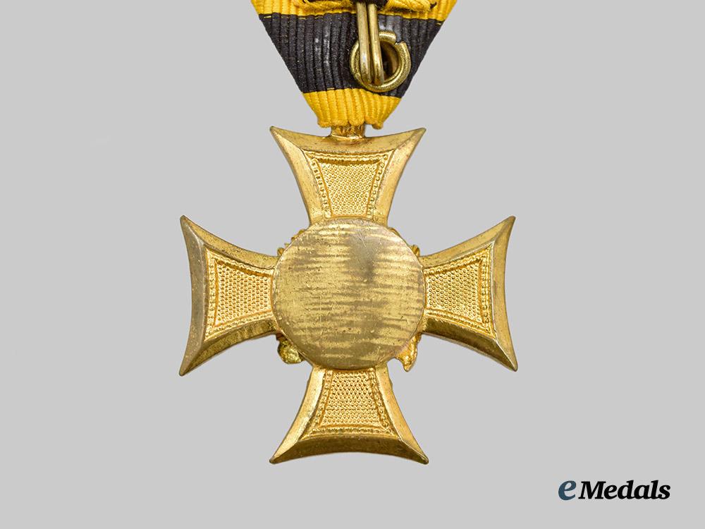 austria,_imperial._a_military_long_service_decoration,_i_i_class_for_officers,_for35_years,_c.1915___m_n_c4082