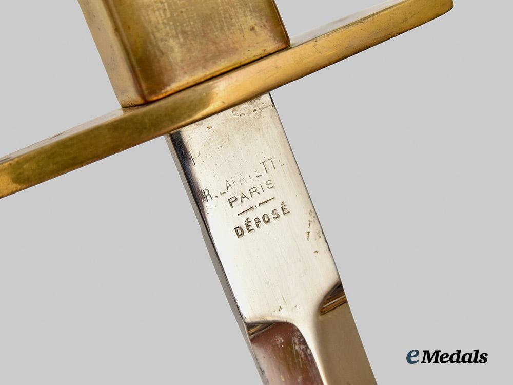 france,_republic._an_air_force_dagger___m_n_c4084