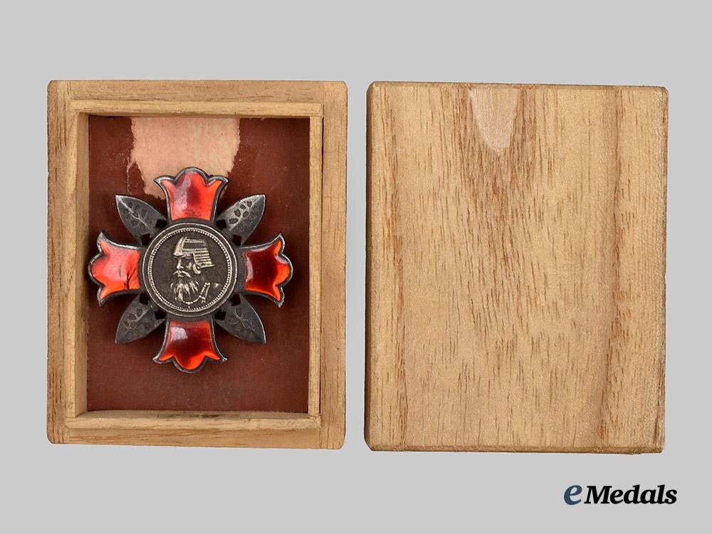 japan,_empire._a_second_war_japanese_wound_badge___m_n_c4124