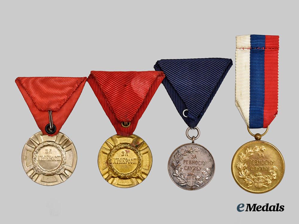 serbia,_kingdom._a_four-_piece_medal_and_decoration_group___m_n_c4174