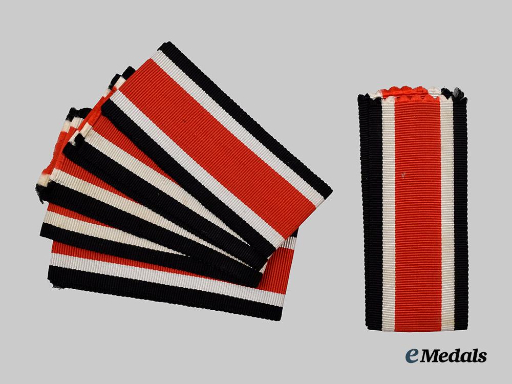 germany,_wehrmacht._a_lot_of_mint_and_unissued1939_iron_cross_i_i_class_ribbon___m_n_c4205