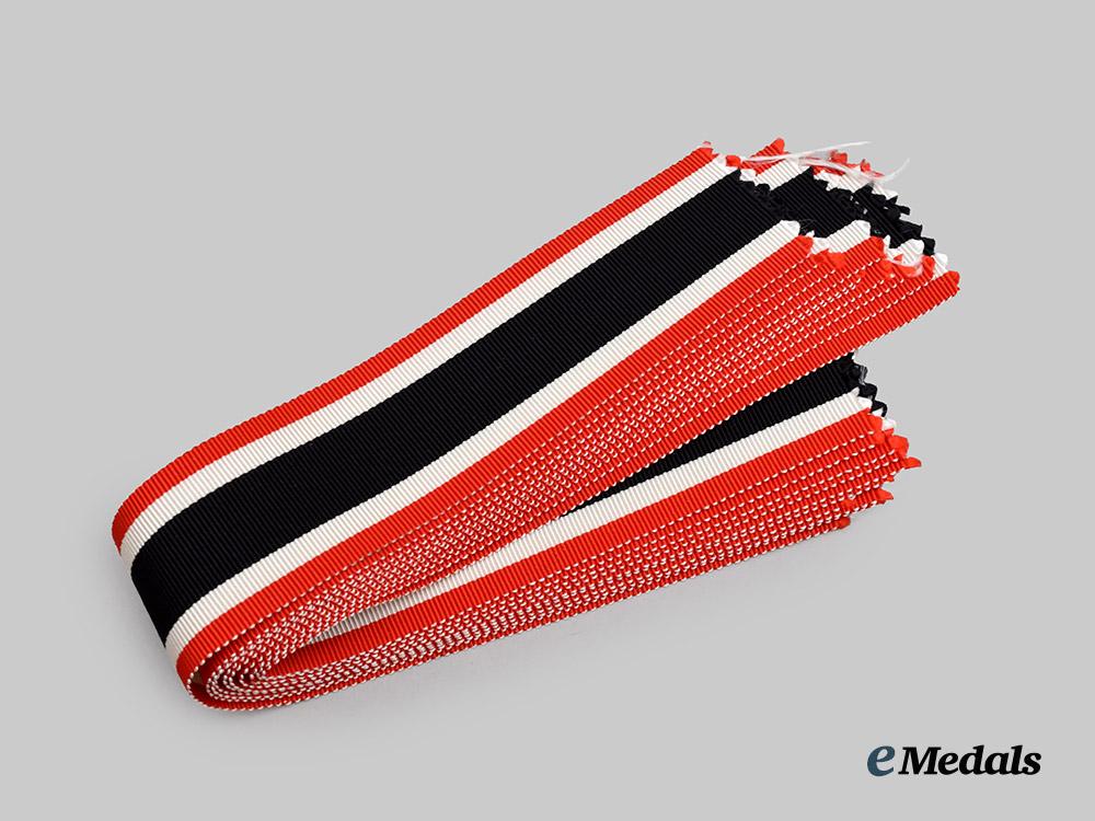 germany,_wehrmacht._a_lot_of_mint_and_unissued_war_merit_cross_i_i_class_ribbon___m_n_c4214