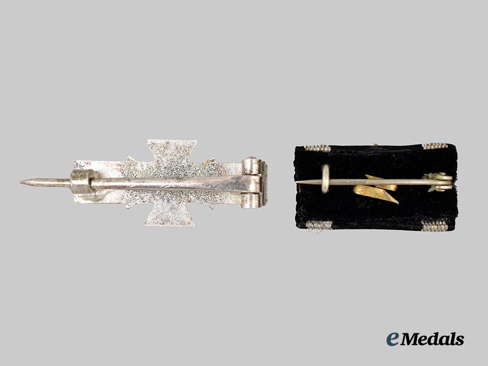 germany,_federal_republic._a_pair_of_order_and_award_clasps,_exhibition_examples,_c.1965___m_n_c4218