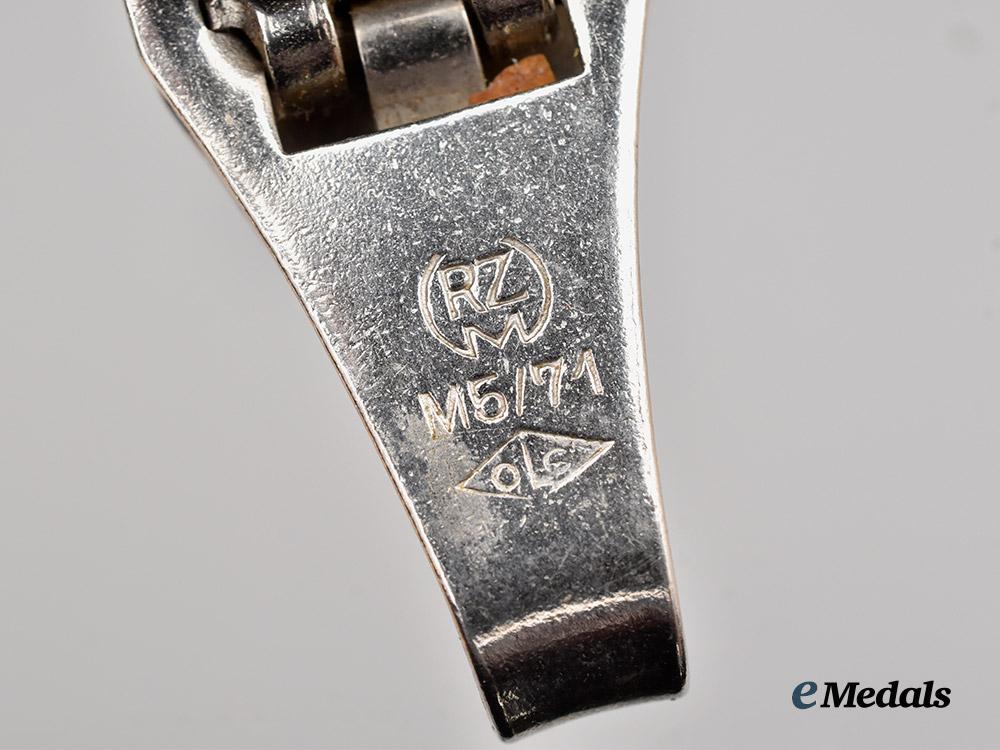 germany,_third_reich._a_pair_of_hangers_for_edged_weapons___m_n_c4364