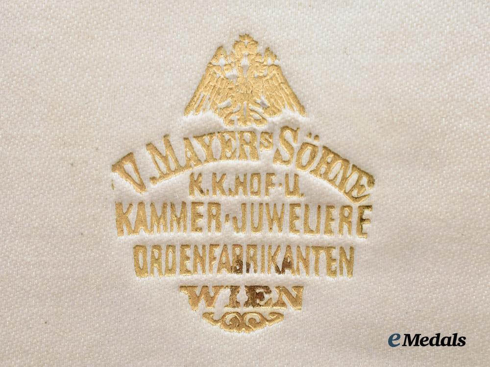 austria,_imperial._an_military_merit_cross,_i_i_i_class,_by_vincent_mayers_sohne,_c.1915___m_n_c4399