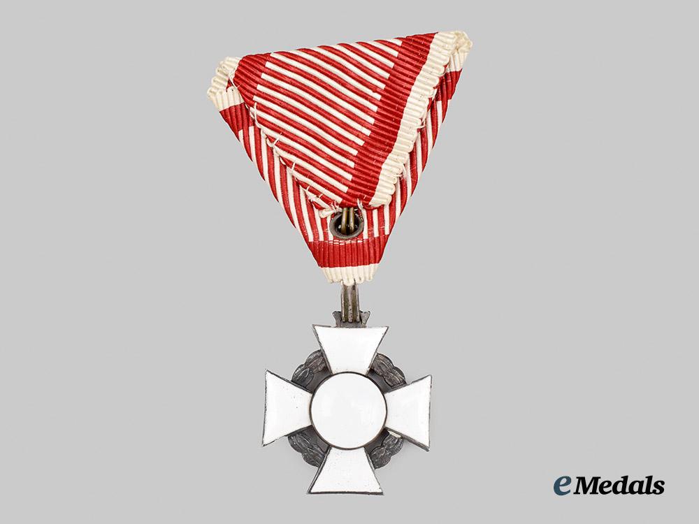 austria,_imperial._an_military_merit_cross,_i_i_i_class,_by_vincent_mayers_sohne,_c.1915___m_n_c4403