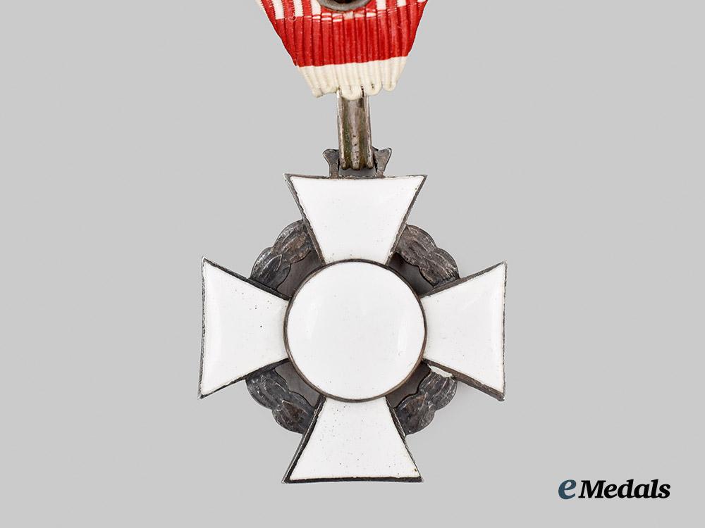 austria,_imperial._an_military_merit_cross,_i_i_i_class,_by_vincent_mayers_sohne,_c.1915___m_n_c4404