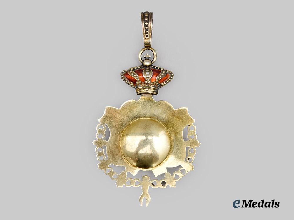 spain,_kingdom._a_scarce_neck_collar_of_the_royal_illustrious_and_discreet_noble_chapter_of_knights_of_mercy,_c.1900___m_n_c4415