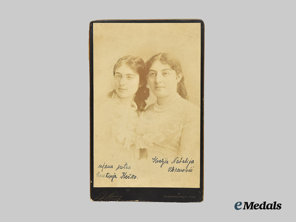 serbia,_kingdom._a_photograph_of_queen_consort_natalia_obrenović_and_her_sister_maria_keško___m_n_c4427