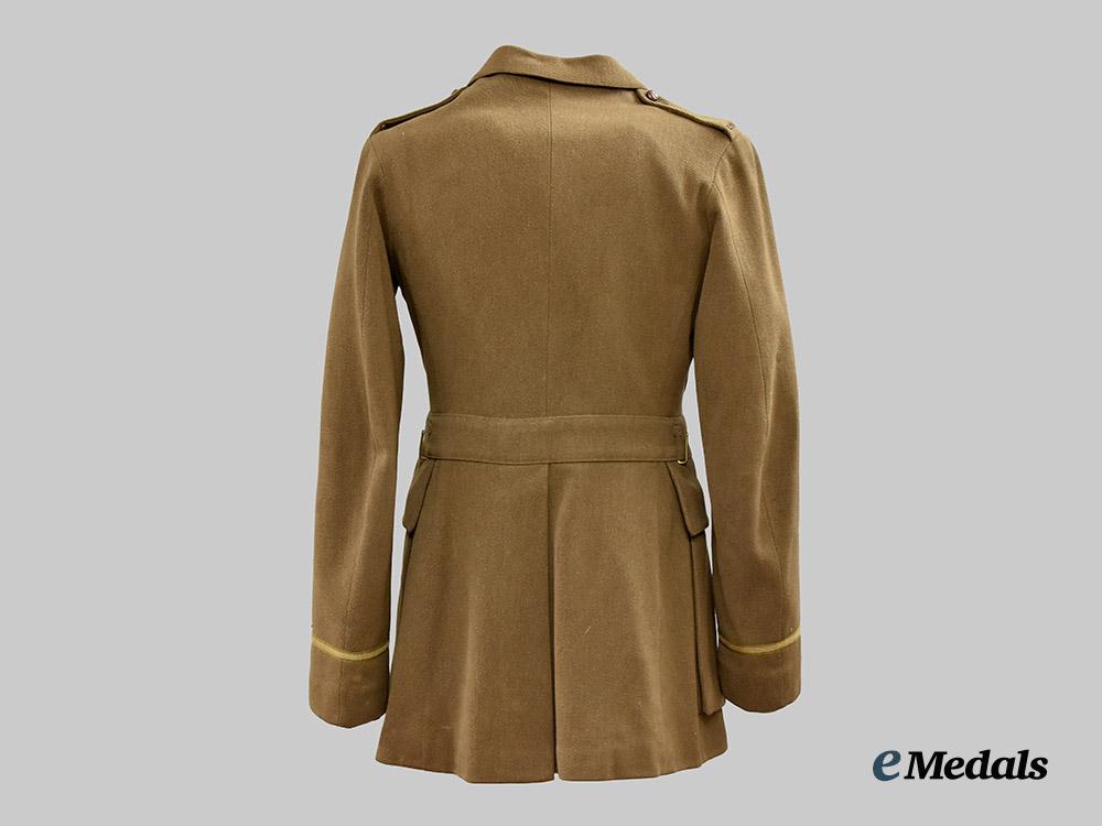 canada,_c_e_f._a_royal_canadian_artillery_officers_tunic,_c.1918___m_n_c4458