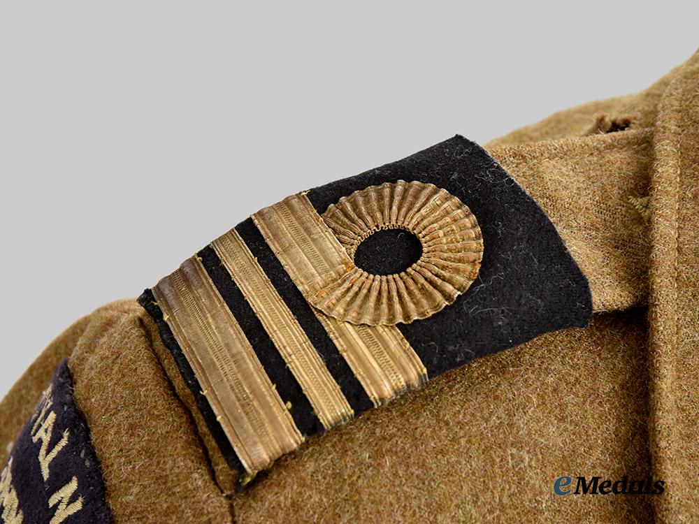 united_kingdom._a_battledress_to_a_decorated_lieutenant_commander_of_the_royal_navy_commandos___m_n_c4531