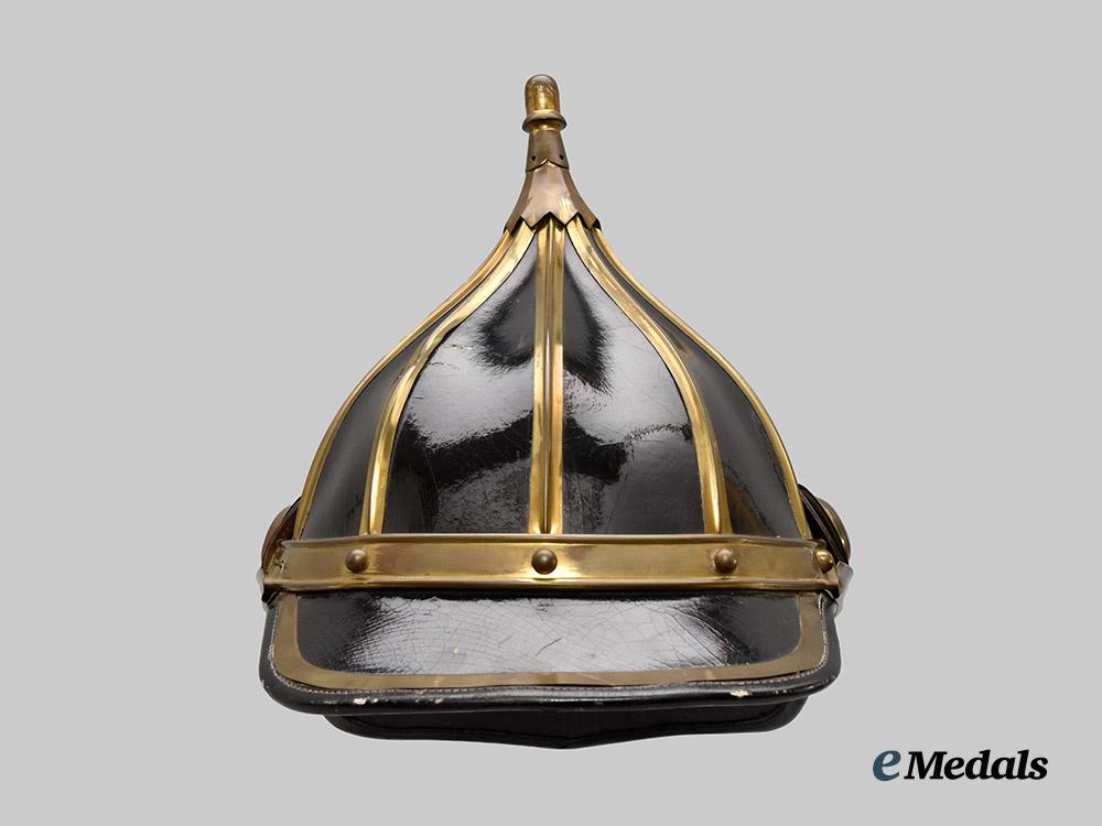 hungary,_kingdom._a_royal_hungarian_police_officer's_helmet,_c.1910___m_n_c4542-_recovered