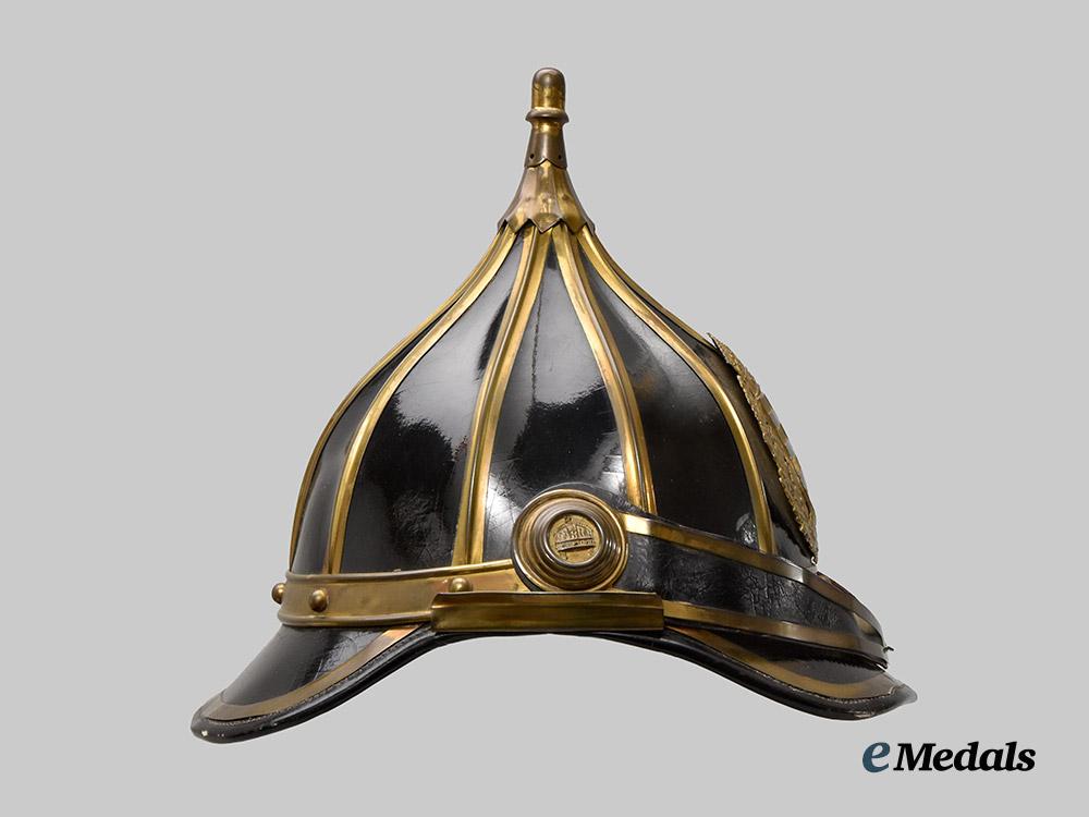 hungary,_kingdom._a_royal_hungarian_police_officer's_helmet,_c.1910___m_n_c4543-_recovered