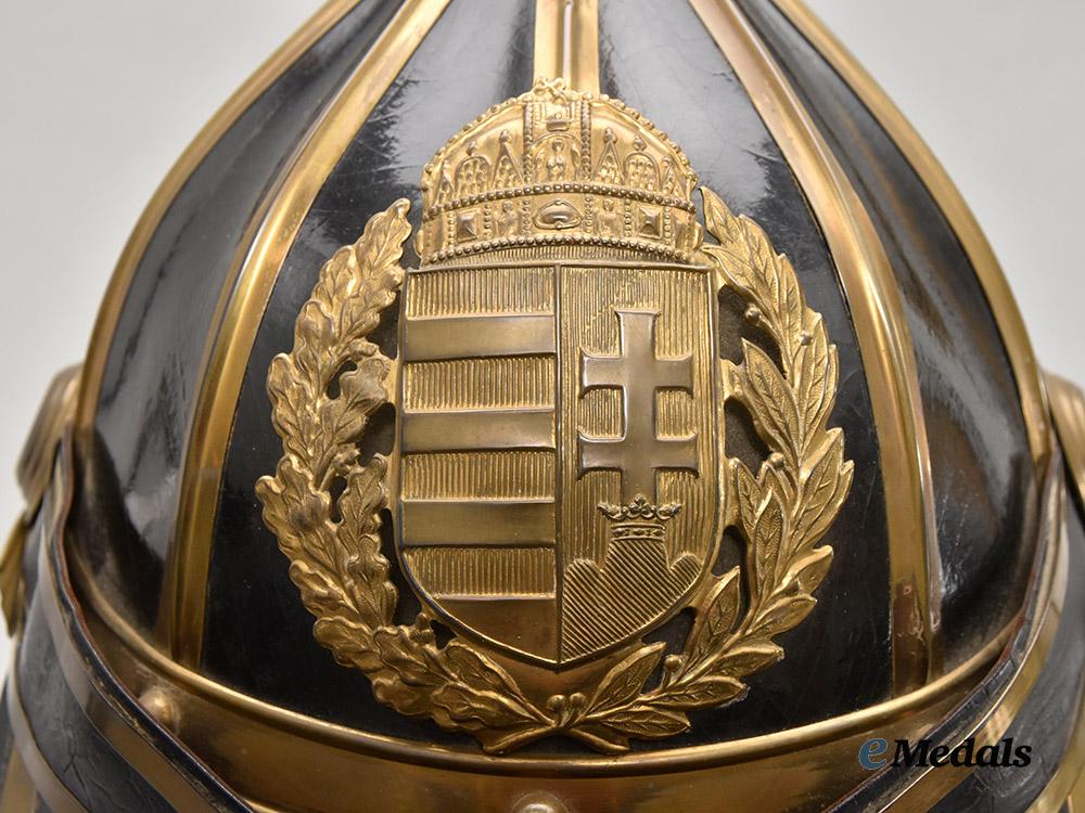 hungary,_kingdom._a_royal_hungarian_police_officer's_helmet,_c.1910___m_n_c4546