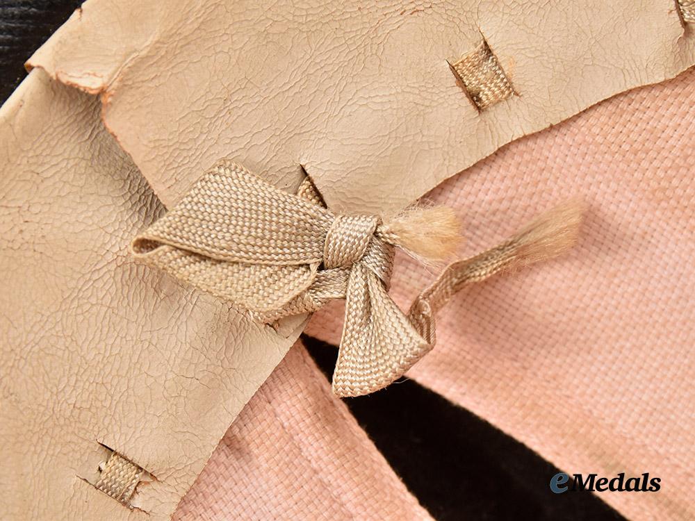 hungary,_kingdom._a_royal_hungarian_police_officer's_helmet,_c.1910___m_n_c4550