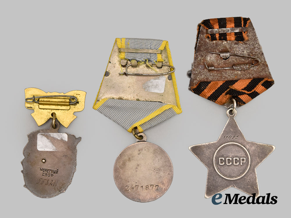 russia,_soviet_union._a_lot_of_medals&_awards___m_n_c4566