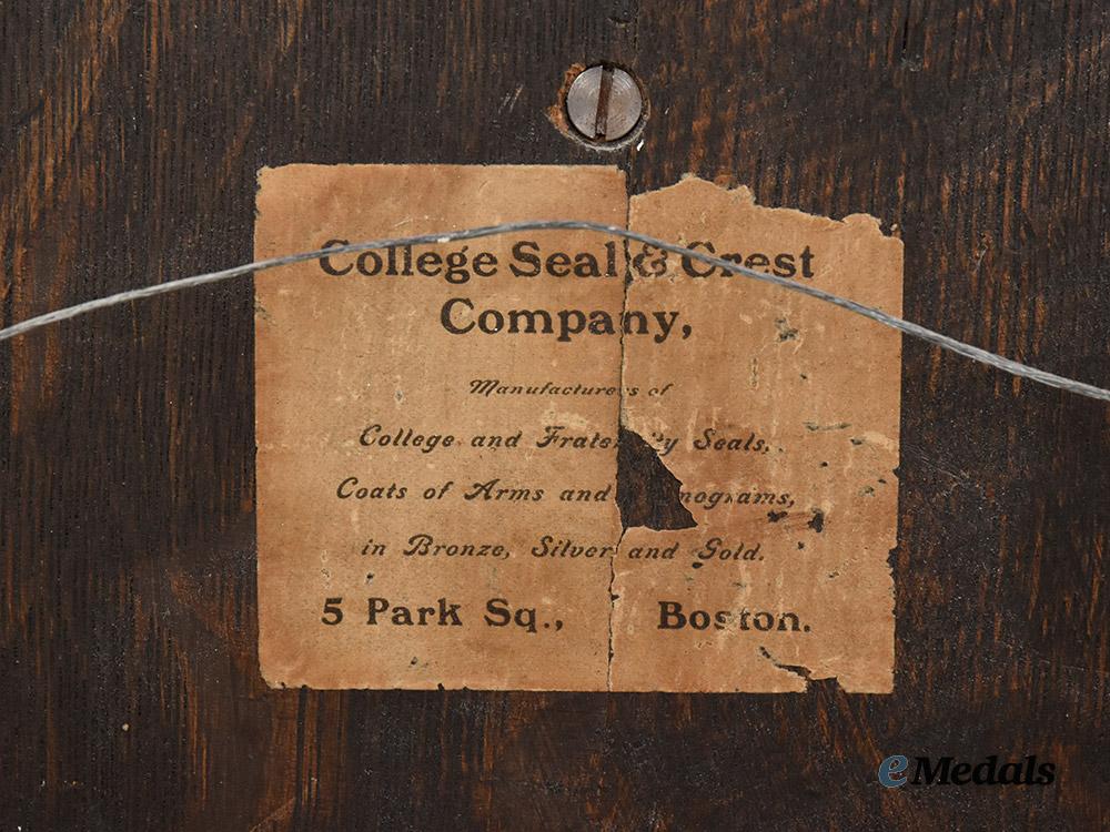 canada,_commonwealth._a_royal_military_college_mess_hall_plaque,_c.1945___m_n_c4633