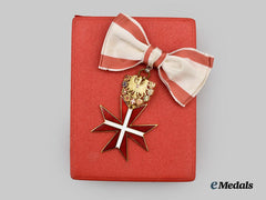 Austria, Republic. A Decoration of Honour for Services to the Republic of Austria, Gold Cross Honour