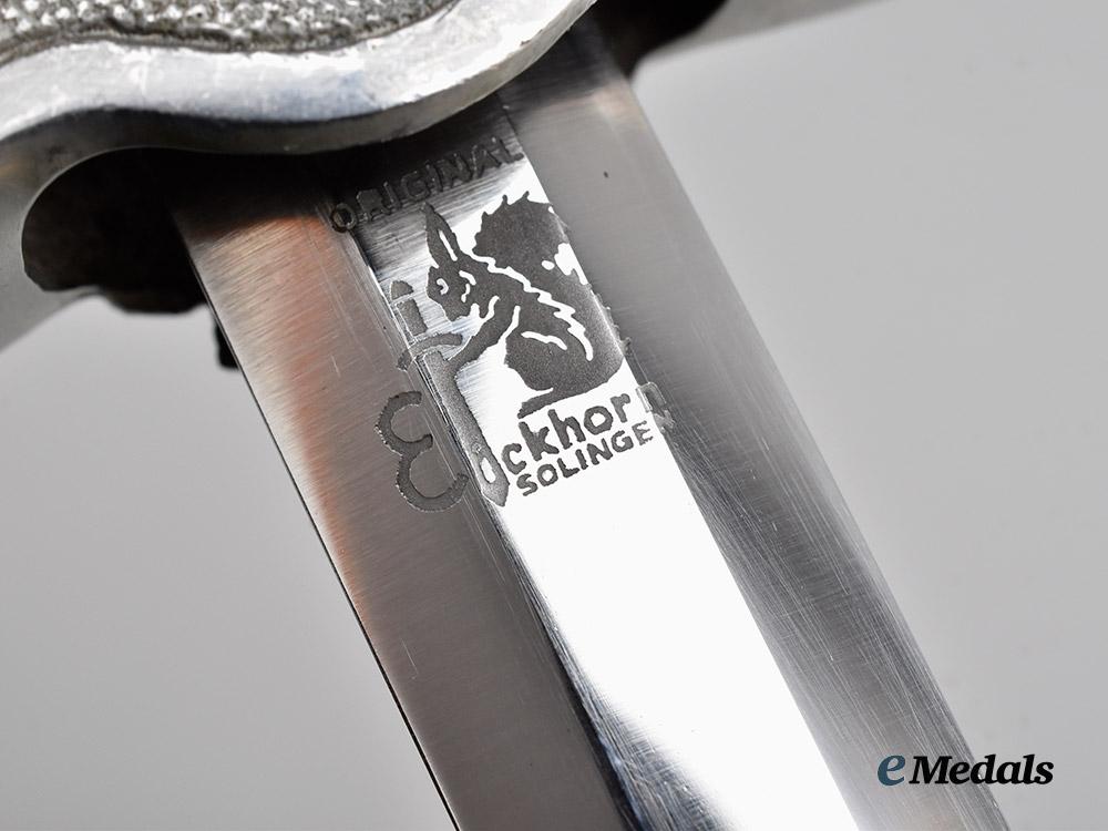 germany,_luftwaffe._an_officer’s_dress_dagger,_by_carl_eickhorn___m_n_c4752