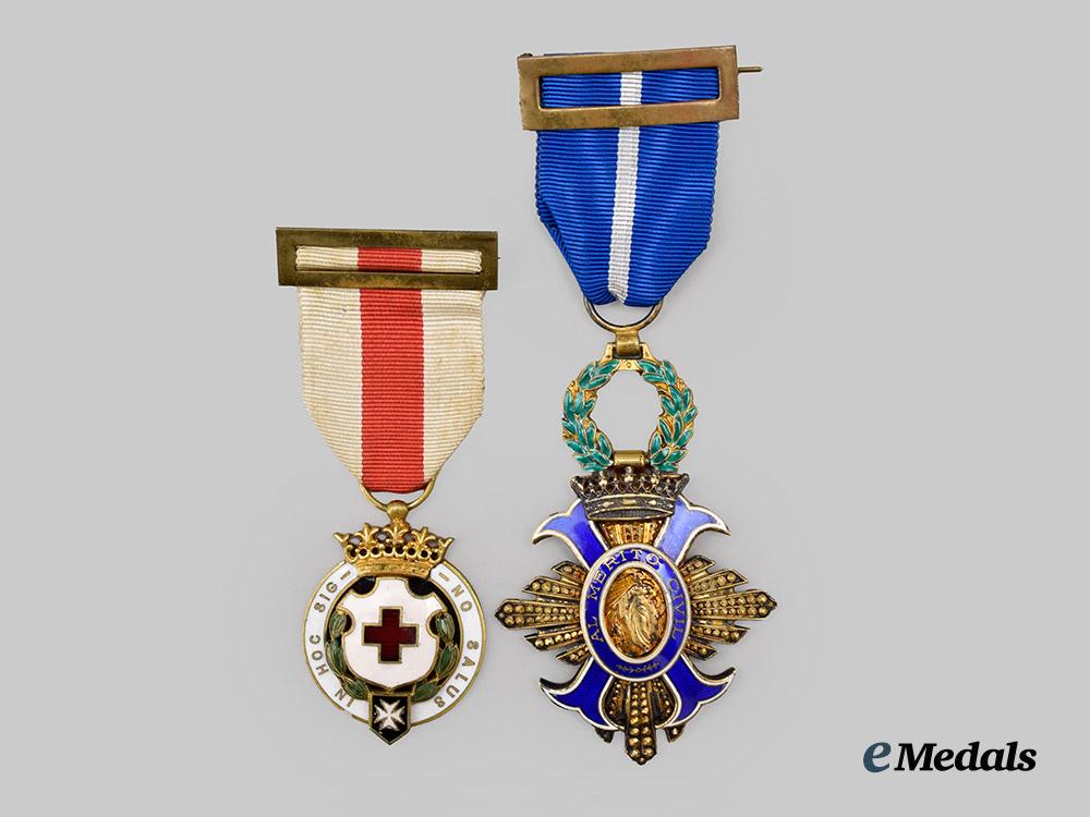 spain,_spanish_state._an_order_of_civil_merit_and_an_order_of_the_red_cross___m_n_c4772