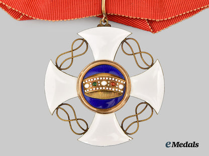 italy,_kingdom._an_order_of_the_crown_of_italy_in_gold,_commander_cross,_c.1900___m_n_c4774