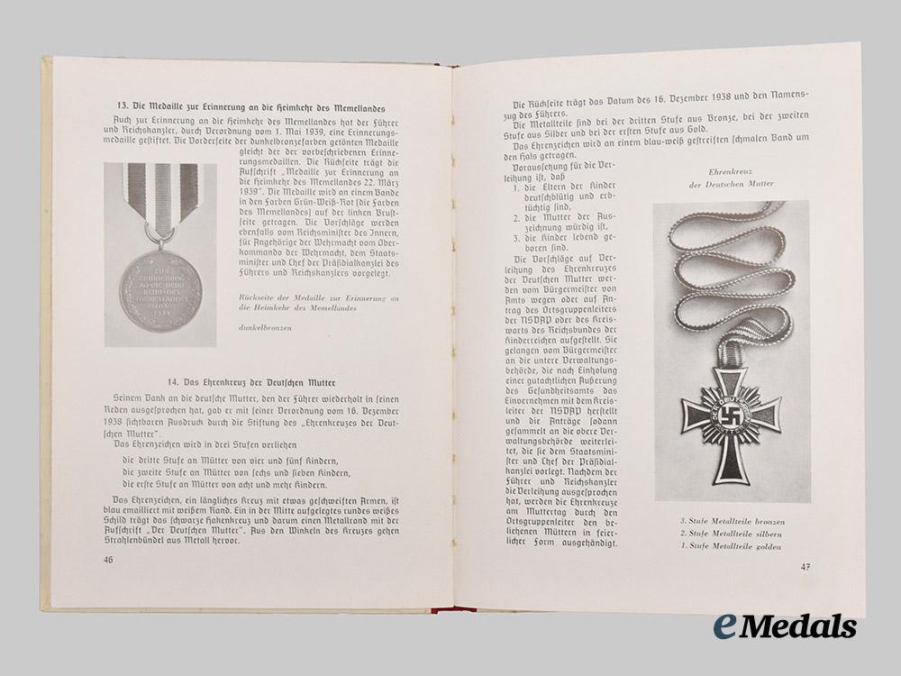 germany,_third_reich._a1939_edition_of_orden_und_ehrenzeichen_im_dritten_reich,_ex-_university_of_vienna_library_collection___m_n_c5072
