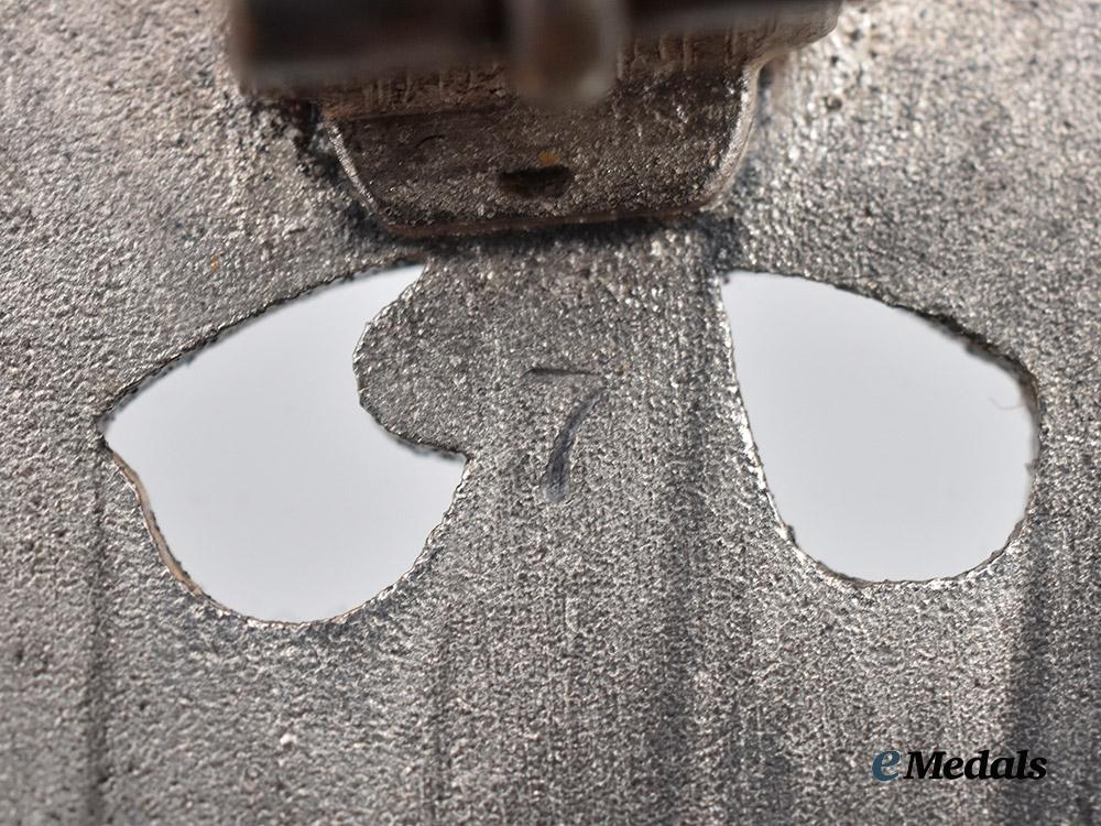 germany,_wehrmacht._a_general_assault_badge___m_n_c5175