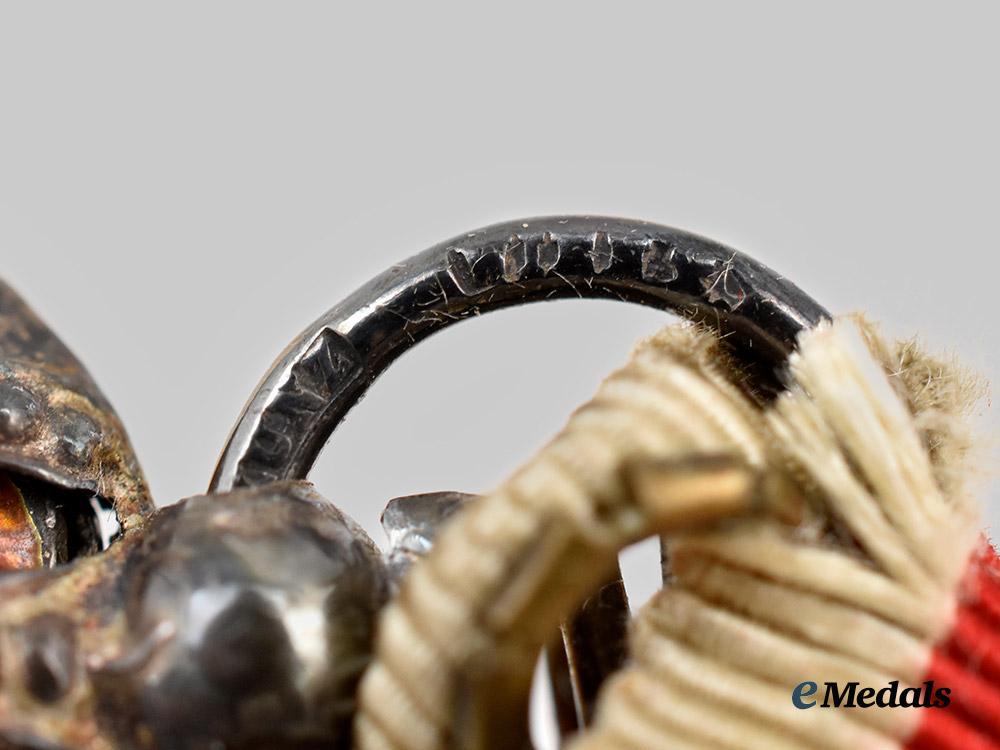 austria,_imperial._a_merit_cross1849,_i_i_i_class_cross_with_crown,_by_w._kunz___m_n_c5178