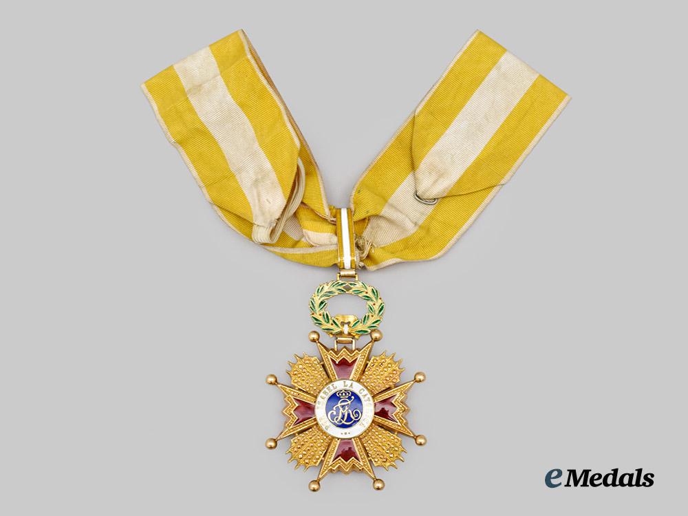 spain,_kingdom._an_order_of_isabella_the_catholic,_commander_in_gold,_c.1880___m_n_c5199-(1)