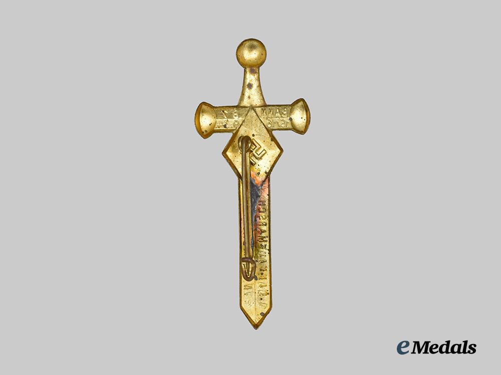 germany,_h_j._a_rare1934_kulmbach_bann_b7_deployment_badge___m_n_c5236