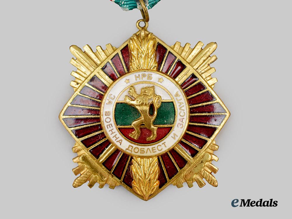 a_socialist_bulgarian_order_of_military_merit___m_n_c5311