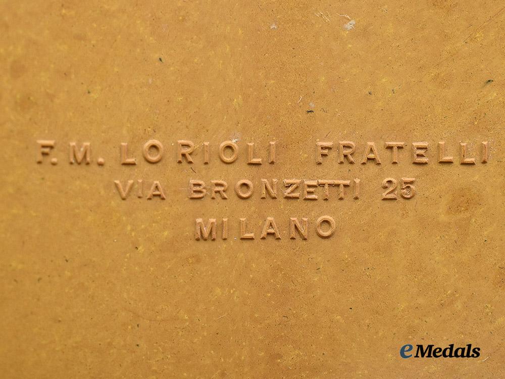 italy,_kingdom._an_m_v_s_n_assault_company_sleeve_shield,_by_lorioli___m_n_c5427