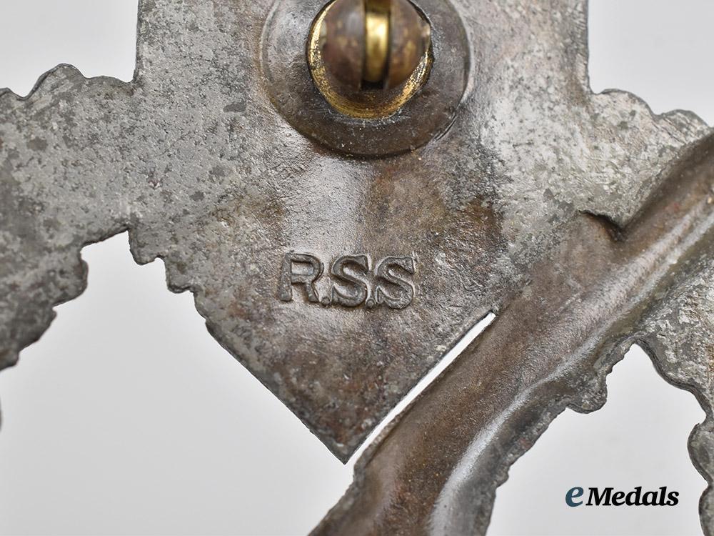 germany,_wehrmacht._a_pair_of_service_badges,_maker-_marked_examples___m_n_c5436