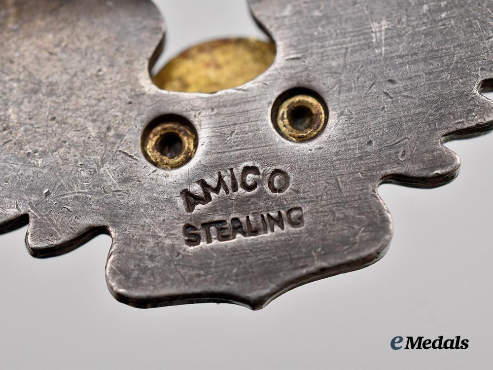 united_states._two_second_war_reduced_size_wings___m_n_c5486