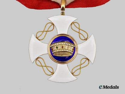 italy._kingdom._a_cased_order_of_the_crown_of_italy_in_gold,_grand_officer_set,_c.1900___m_n_c5521