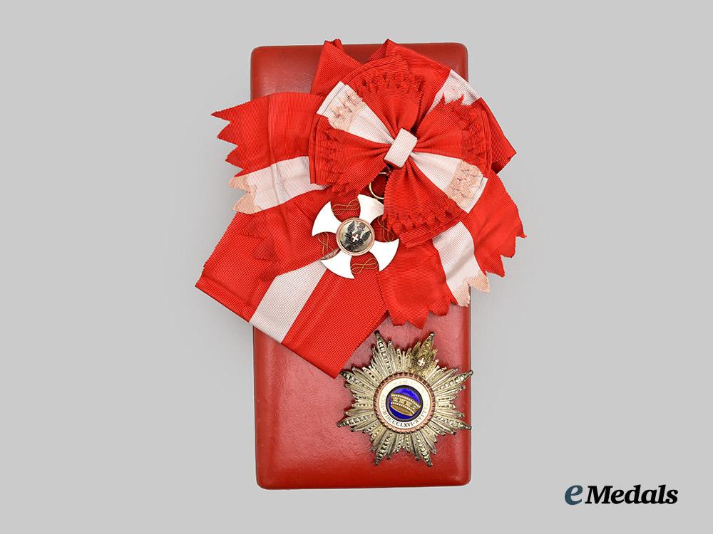 italy._kingdom._a_cased_order_of_the_crown_of_italy_in_gold,_grand_cross_set,_c.1900___m_n_c5536
