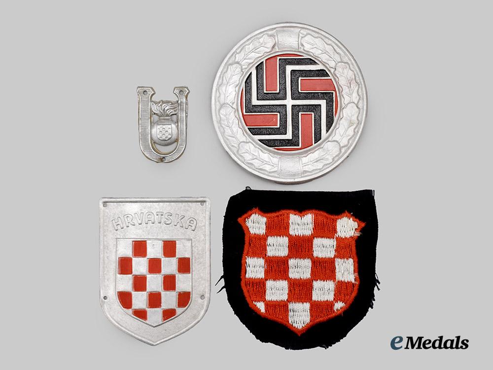 croatia,_independent_state._a_mixed_lot_of_croatian_axis_volunteer_uniform_insignia___m_n_c5536
