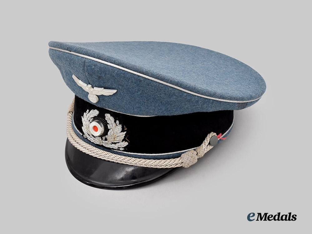 germany,_third_reich._a_bahnschutz_officer’s_visor_cap,_by_leonhard_paulig___m_n_c5542