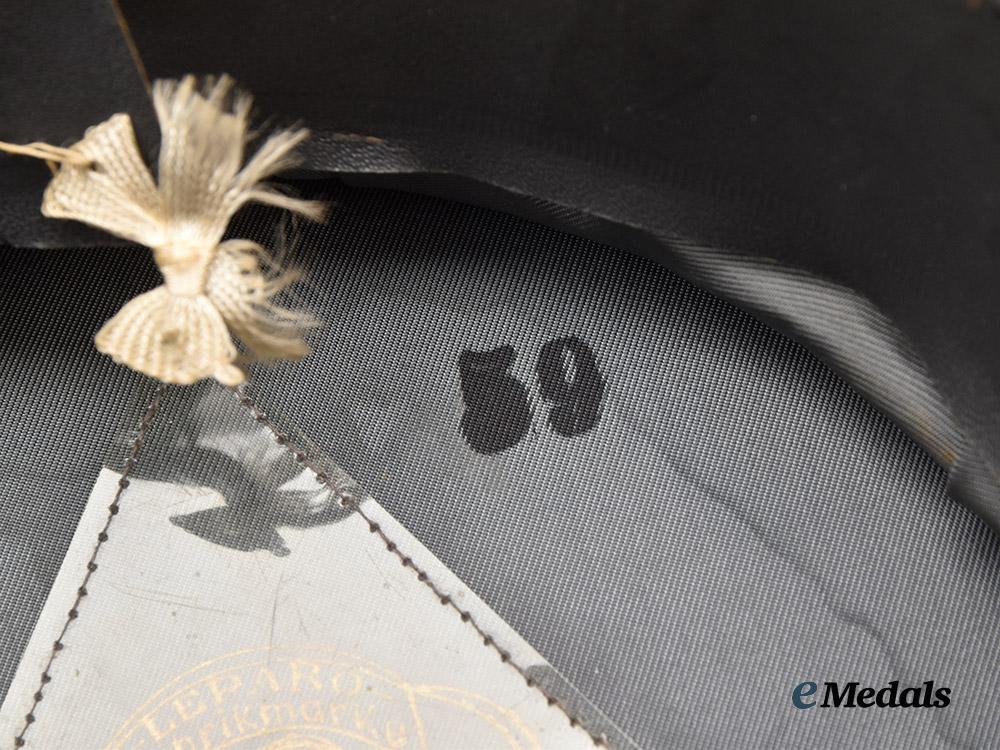 germany,_third_reich._a_bahnschutz_officer’s_visor_cap,_by_leonhard_paulig___m_n_c5551