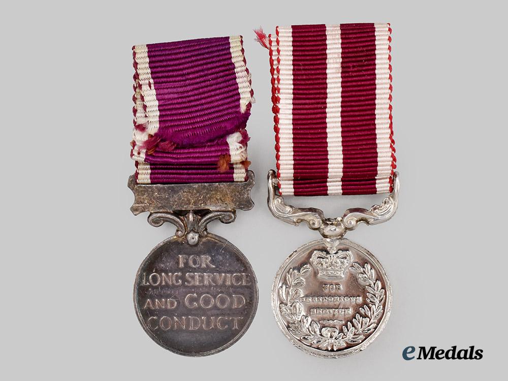 two_miniatures___m_n_c5567