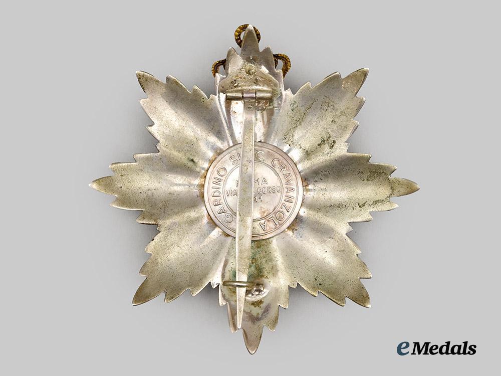 austria,_republic._an_order_of_the_knights_of_malta,_grand_cross_breast_star_of_merit,_c.1950,_by_e._gardino_cravanzola___m_n_c5589