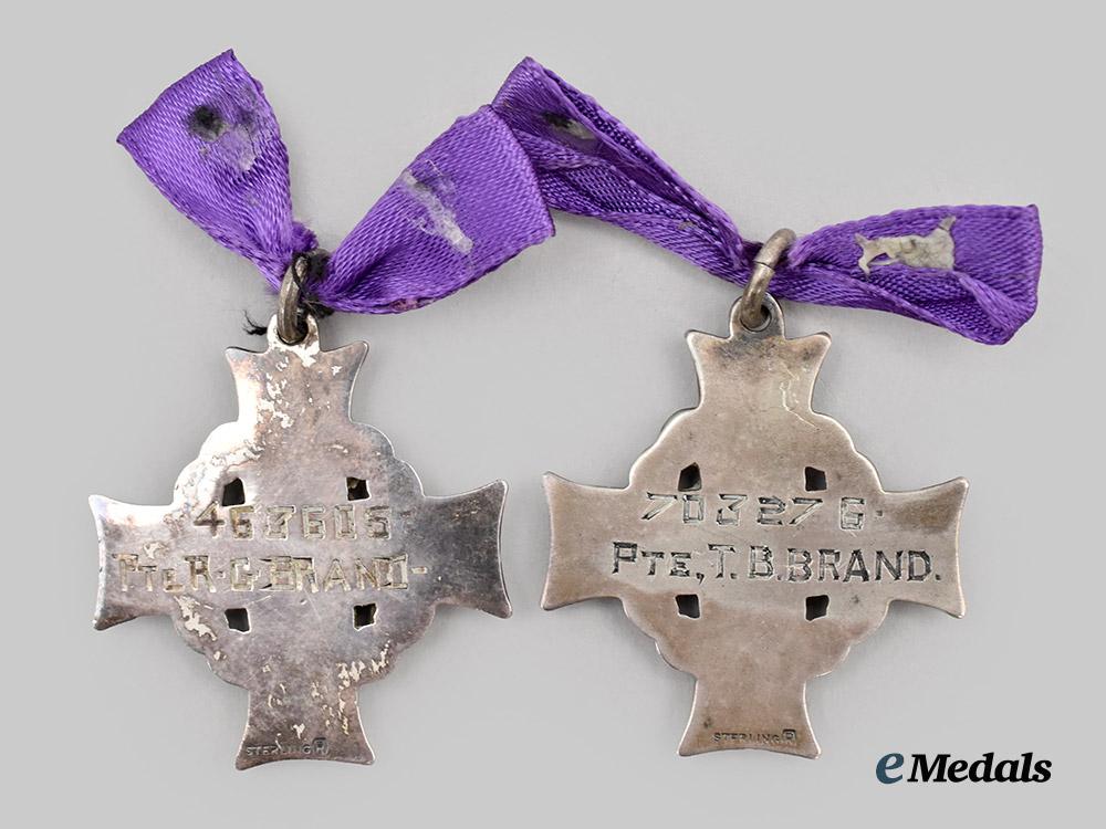 canada,_c_e_f._a_first_war_memorial_group_to_the_brand_brothers,_m_i_a_and_k_i_a,1916___m_n_c5630