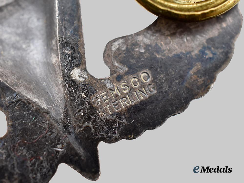 united_states._a_lot_of_three_second_war_wings___m_n_c5667