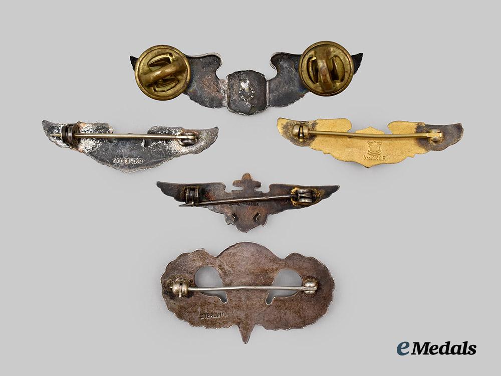 united_states._a_lot_of_small_american_pilot_badges,_naval_aviation_pilot_badge,_and_parachutist_jump_badge___m_n_c5684