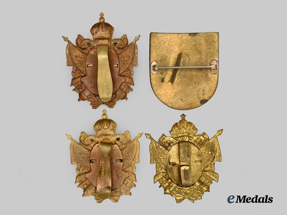 austria,_empire._a_lot_of_four_veterans_association_badges___m_n_c5830