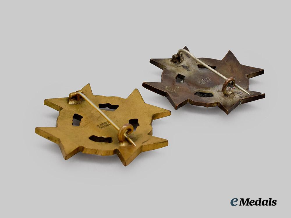 germany,_weimar_republic._a_grouping_of_two_veteran’s_association_long_membership_crosses___m_n_c5851