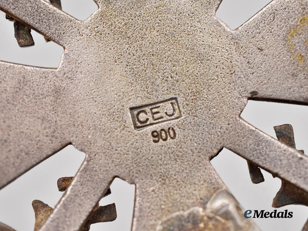 germany,_wehrmacht._a_spanish_cross_with_swords,_in_silver,_by_c._e._juncker___m_n_c5854