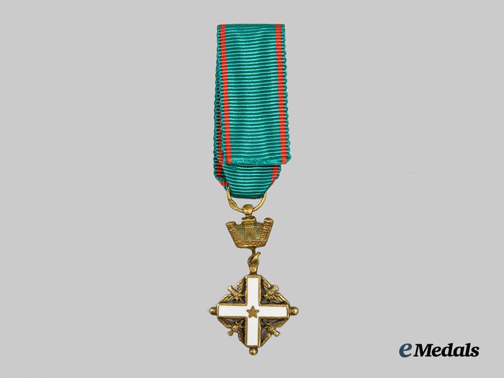 italy,_republic._an_order_of_merit_of_the_italian_republic,_v_class_knight,_by_johnson_milano___m_n_c5856